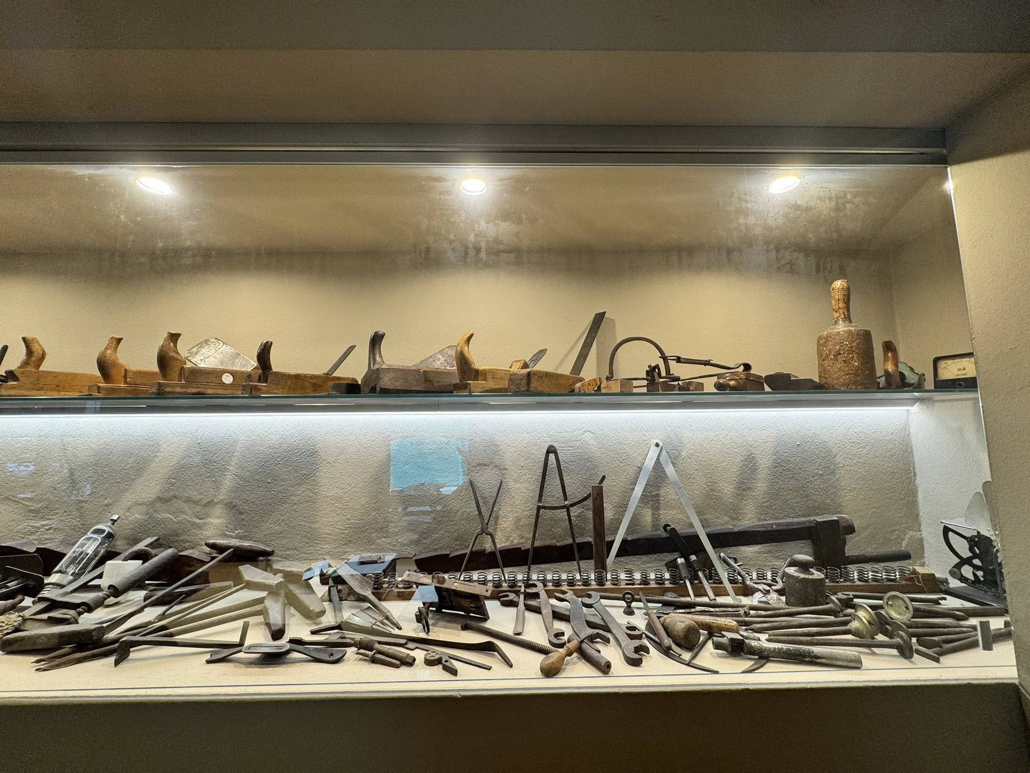 Bilavi Group có chuyến tham quan nhà máy của Longoni Cues 11